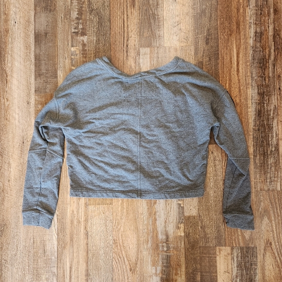 Betsey Johnson Performance Crop Sweater - Picture 2 of 4